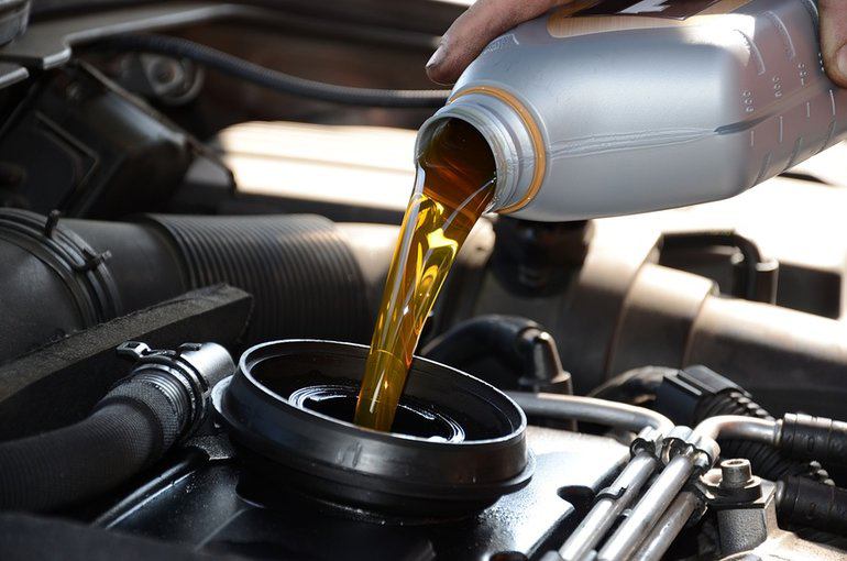 Ultimate Guide to Oil Changes: 1:1 BYO Car